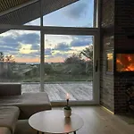 Feriehus Modern House With Sauna Near Tornby