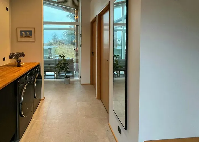 펜션 Modern House With Sauna Near Tornby 히르츠할즈